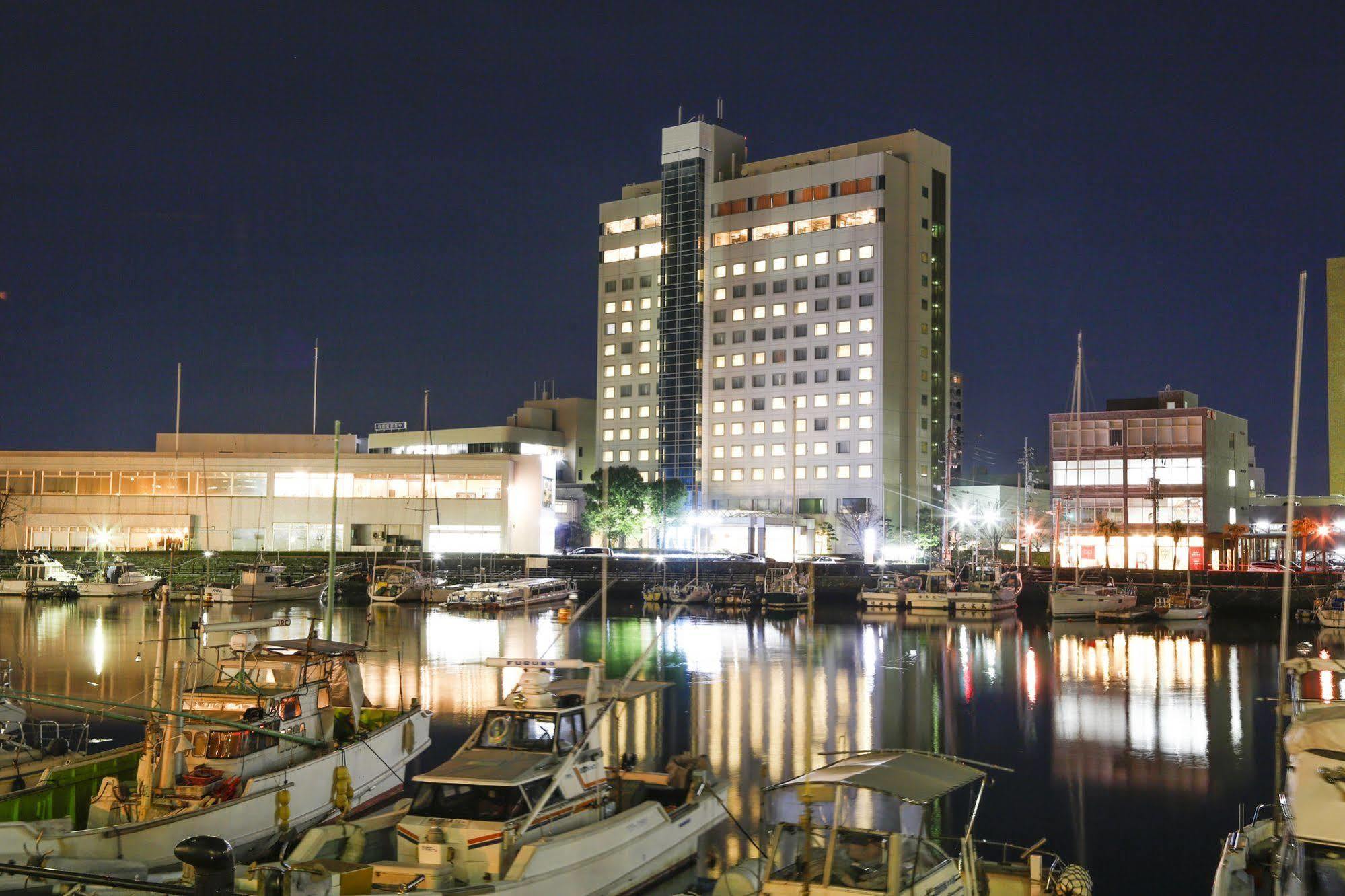 Tokushima Grandvrio Hotel Exterior foto